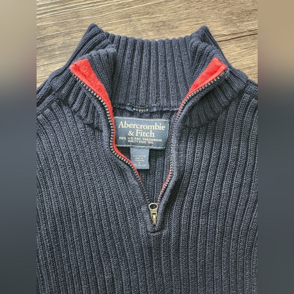 Y2K Abercrombie & Fitch Muscle Ribbed Sweater - Picture 3 of 3